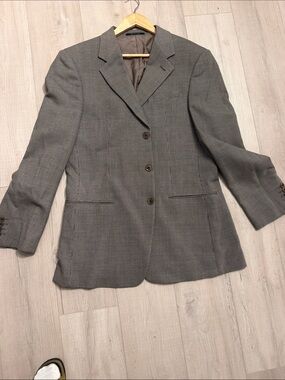 DESIGNER: Armani Tailored Gray Blazer Jacket